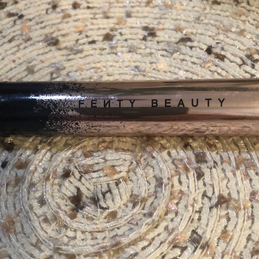 NWOT Fenty Beauty Mascara